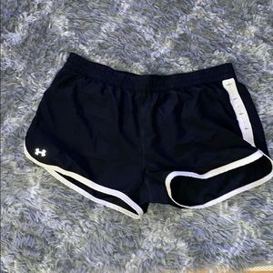Running shorts